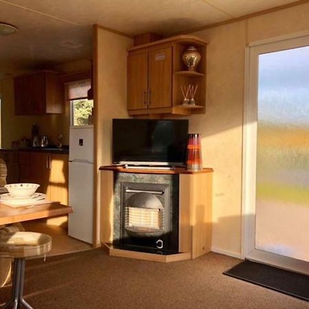 Caravan 50. Nairn Lochloy Holiday Park 外观 照片